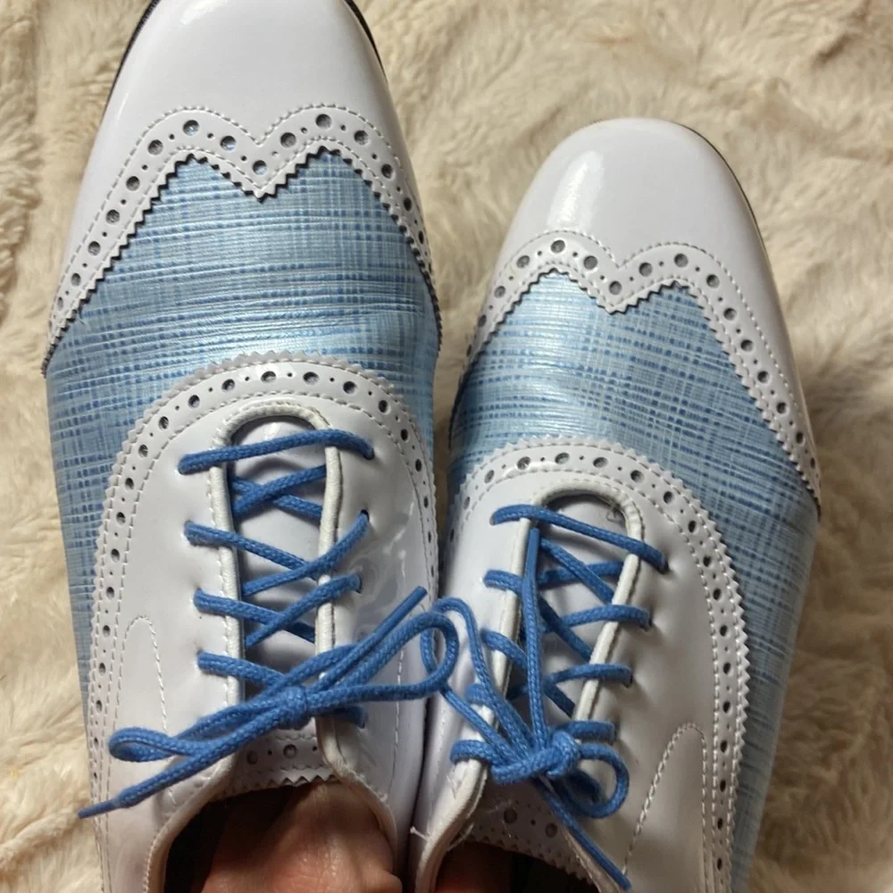 Like new Footjoy Tailored Collection Golf Shoes